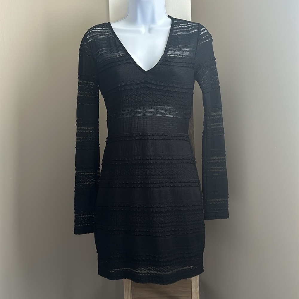 BCBGENERATION LACE DRESS